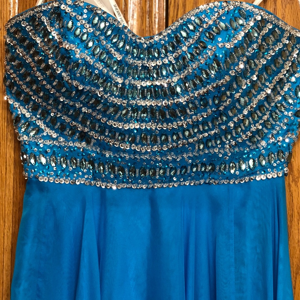 ☀️SOLD☀️Sherri Hill PROM dress blue beaded bodice - Picture 6 of 8
